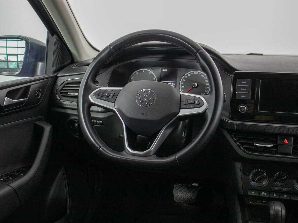 Volkswagen Polo б/у, 2020, Автоматическая. Фото: #14