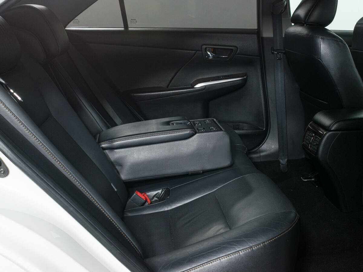 Тойота Камри б/у, 2017, Автоматическая. Фото: #9