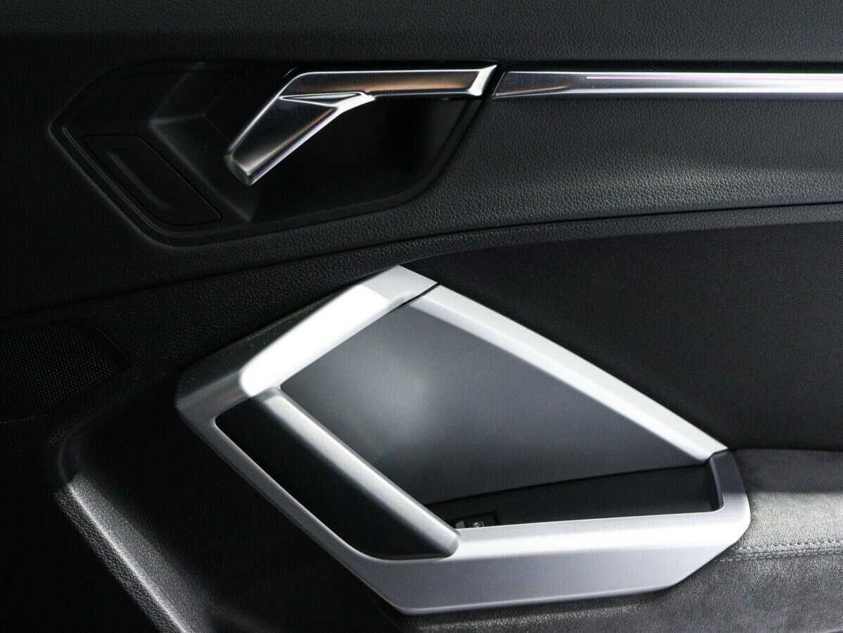 Audi Q3 б/у, 2019, Роботизированная. Фото: #12