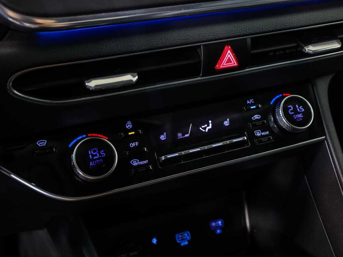 Hyundai Sonata б/у, 2021, Автоматическая. Фото: #12