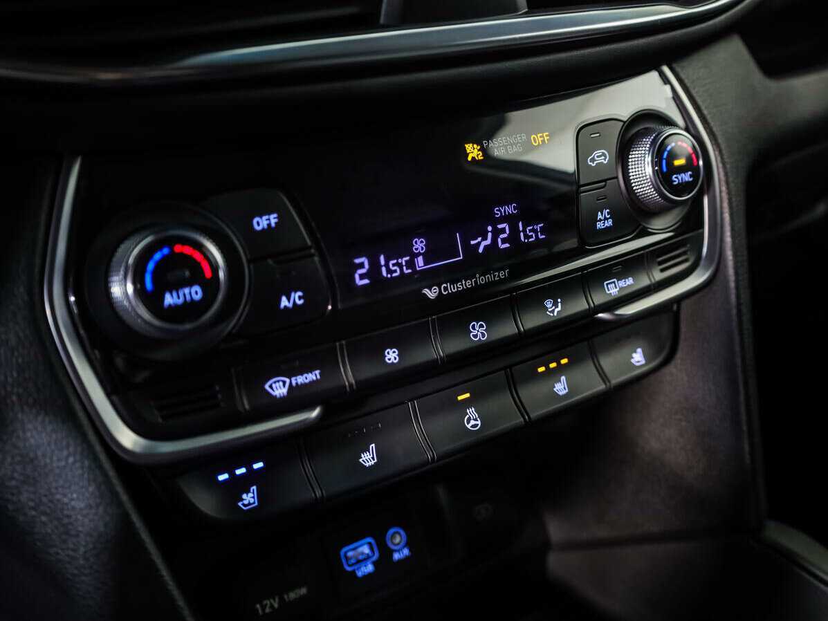 Hyundai Santa Fe б/у, 2018, Автоматическая. Фото: #13