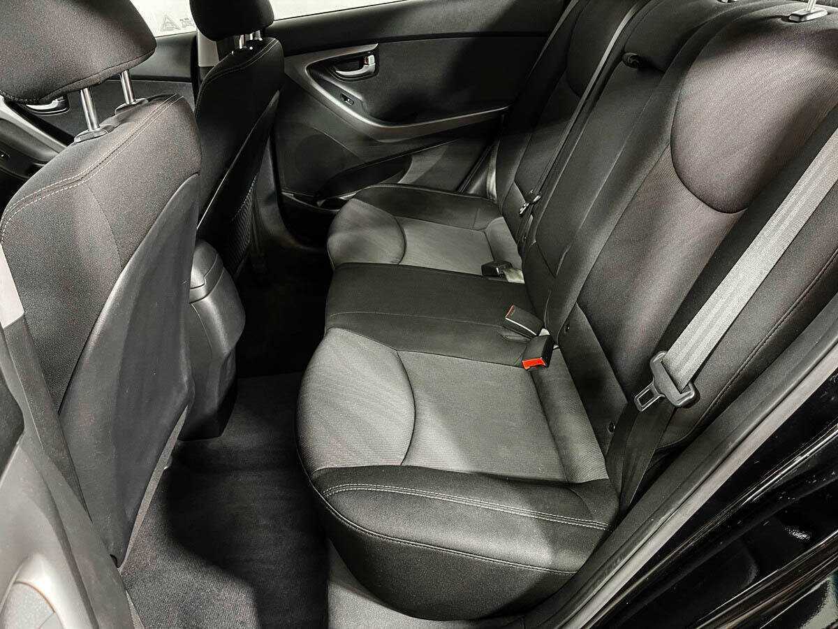 Хендай Елантра б/у, 2015, Автоматическая. Фото: #9