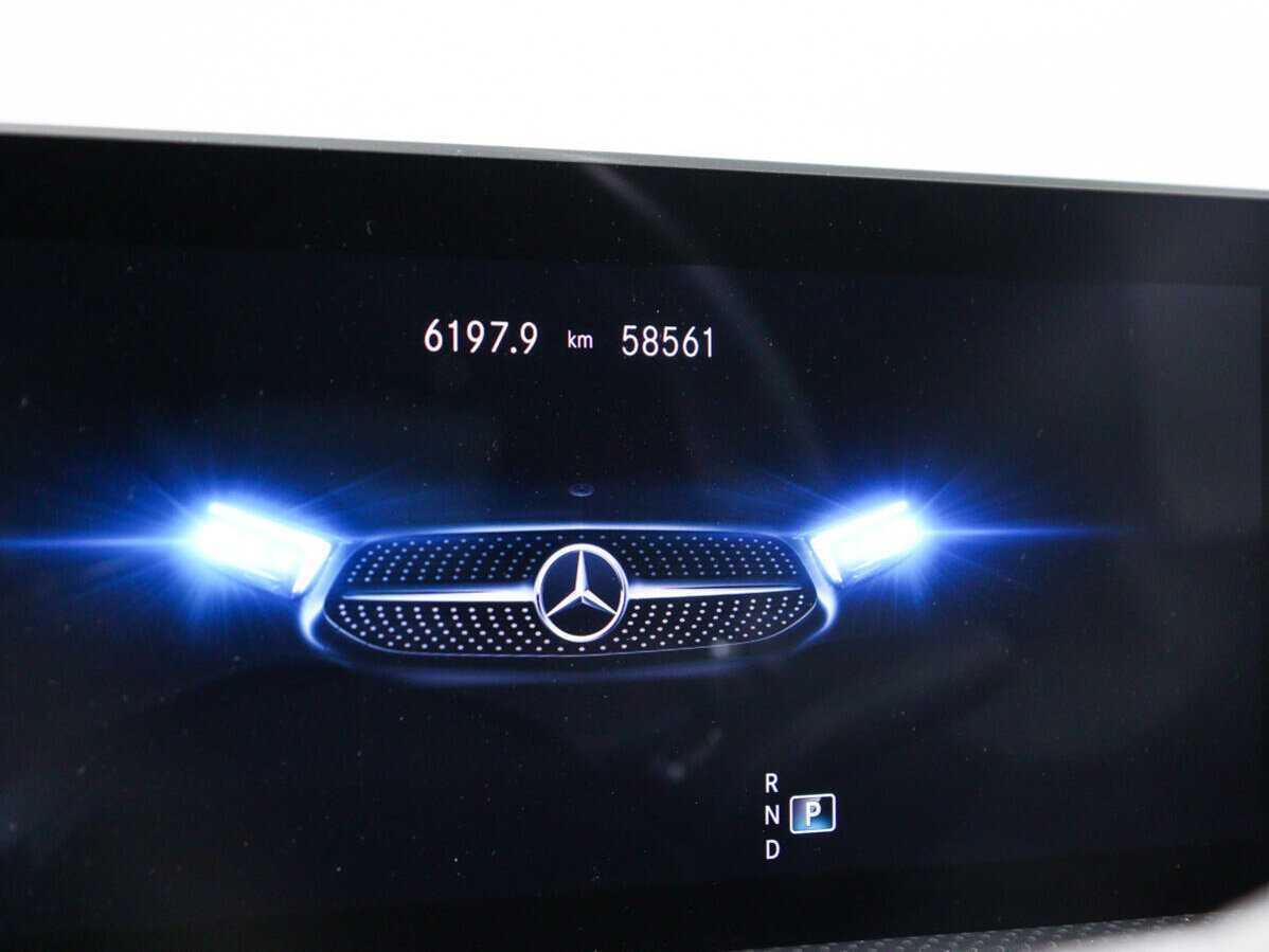 Mercedes-Benz A-Класс б/у, 2019, Роботизированная. Фото: #10