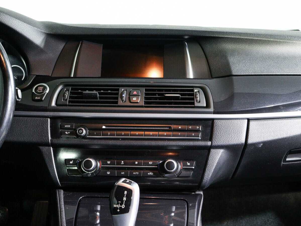 BMW 5 серии б/у, 2016, Автоматическая. Фото: #10