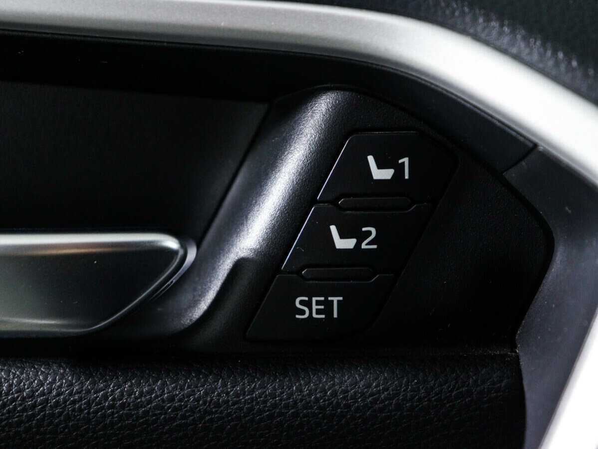 Toyota RAV4 б/у, 2020, Вариатор. Фото: #15