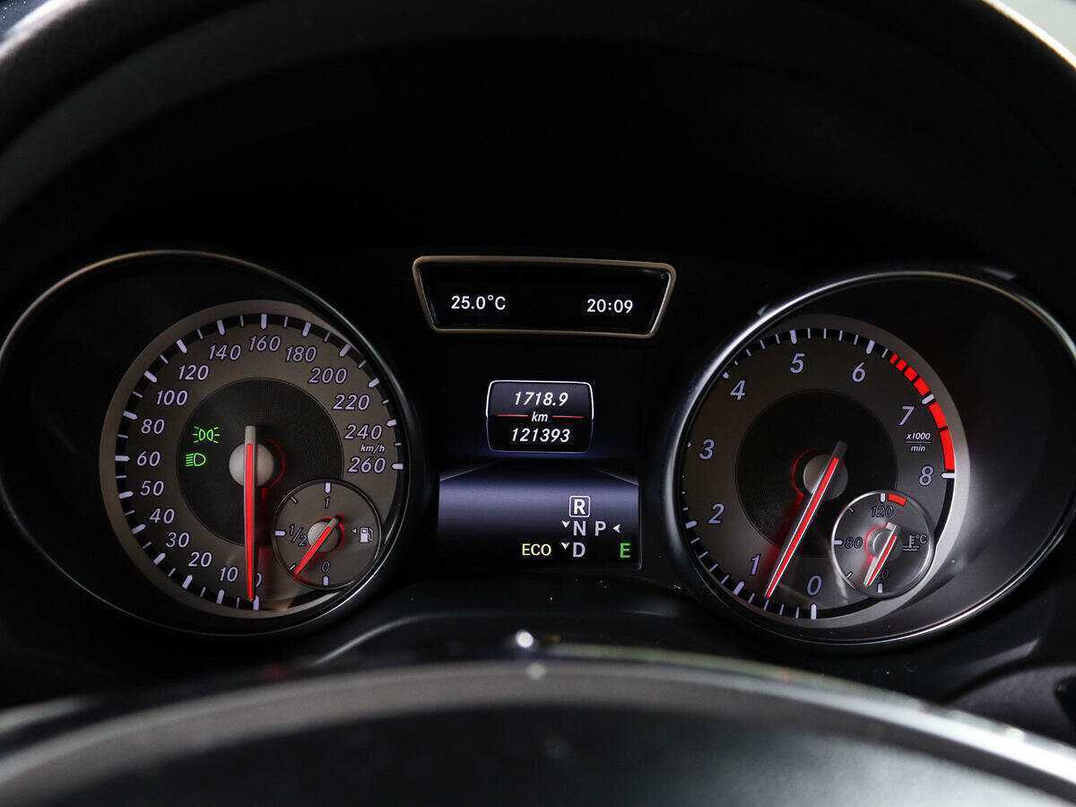 Mercedes-Benz CLA б/у, 2013, Роботизированная. Фото: #8