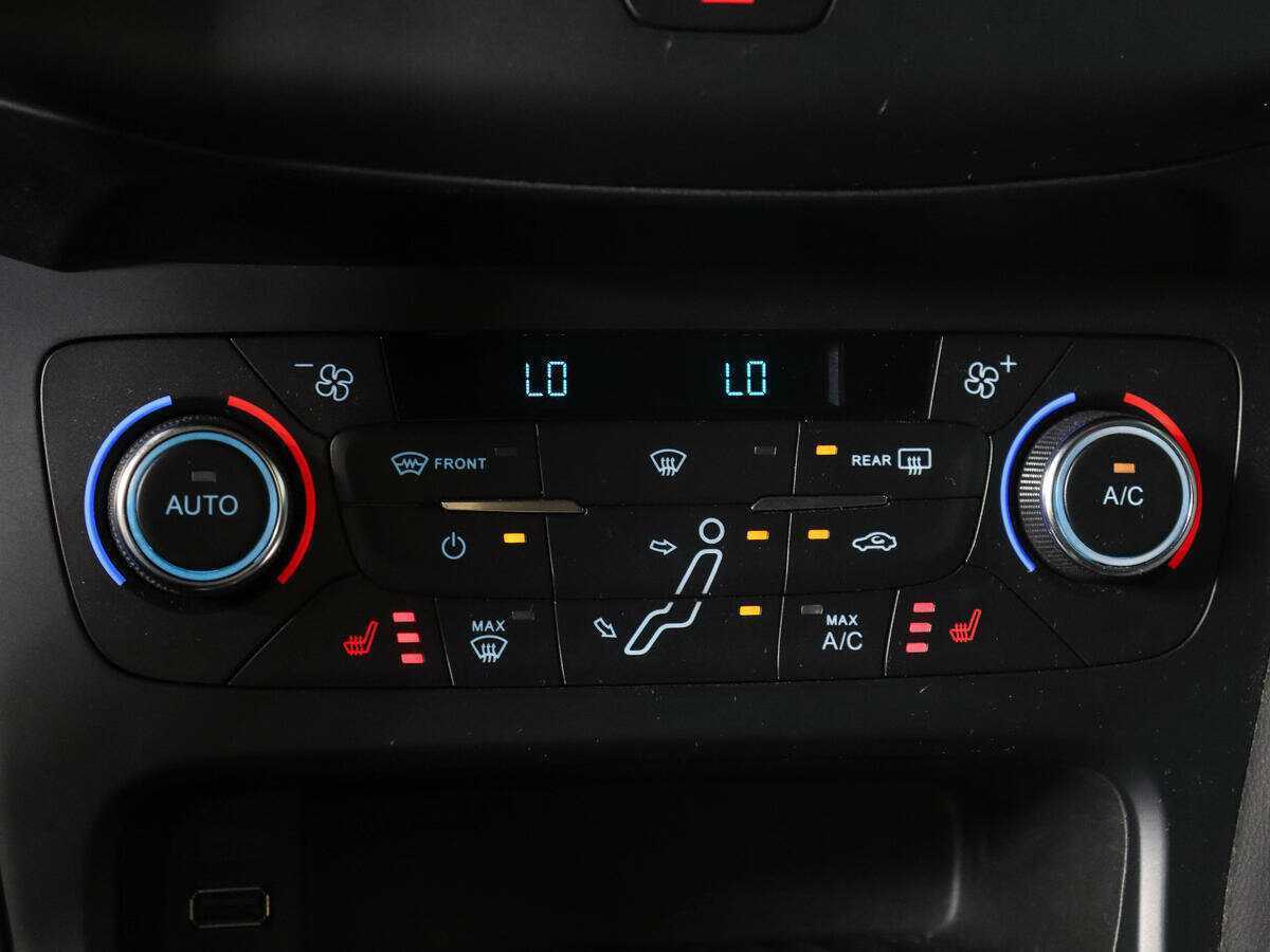 Форд Фокус б/у, 2018, Автоматическая. Фото: #11