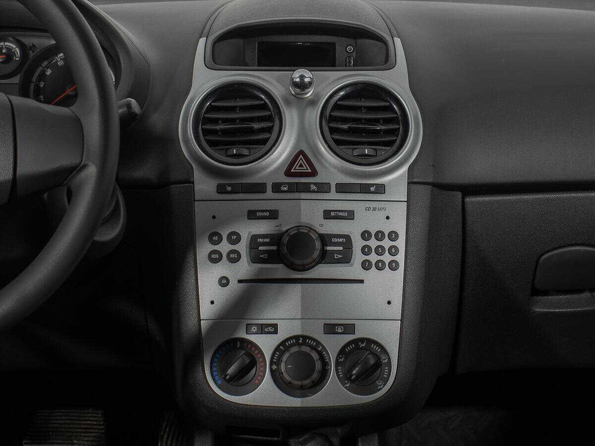 Opel Corsa б/у, 2012, Роботизированная. Фото: #13