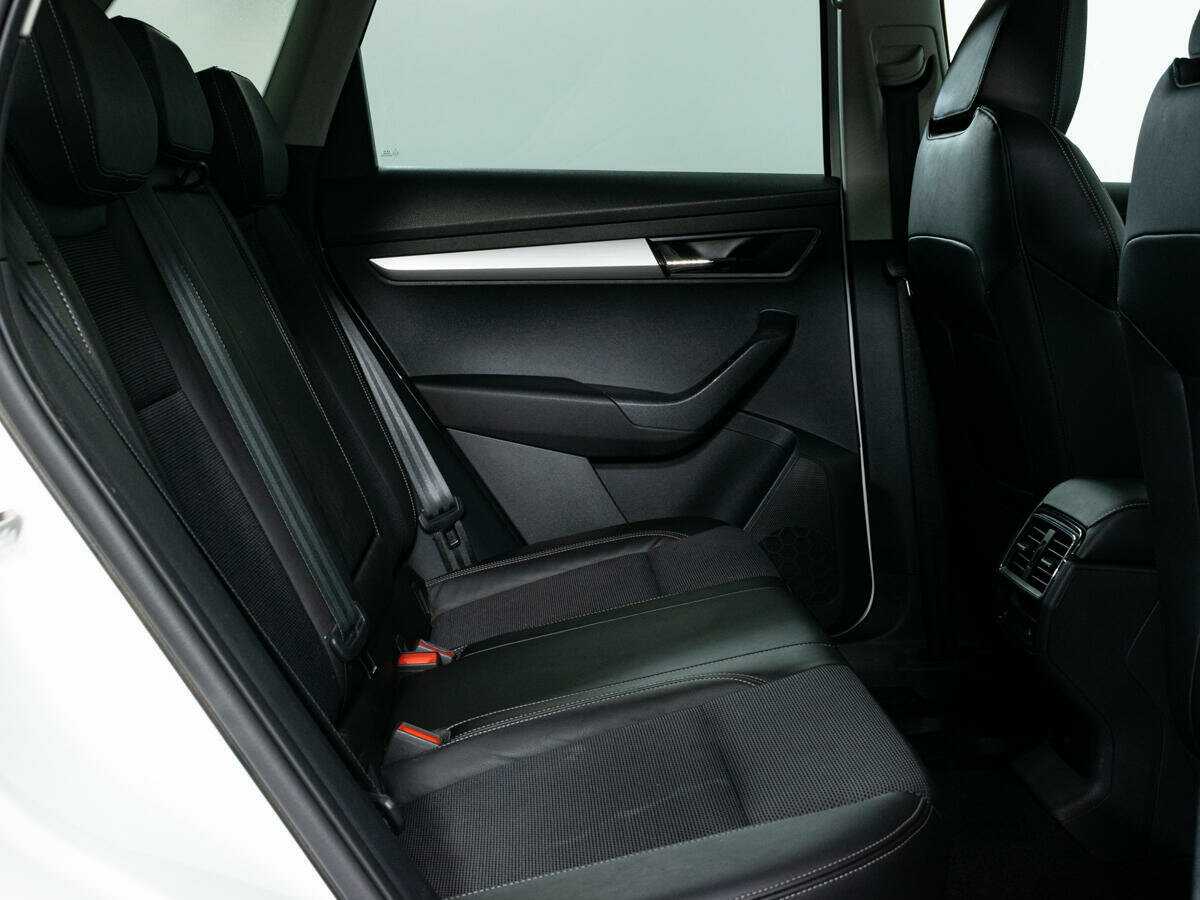 Skoda Karoq б/у, 2022, Автоматическая. Фото: #11