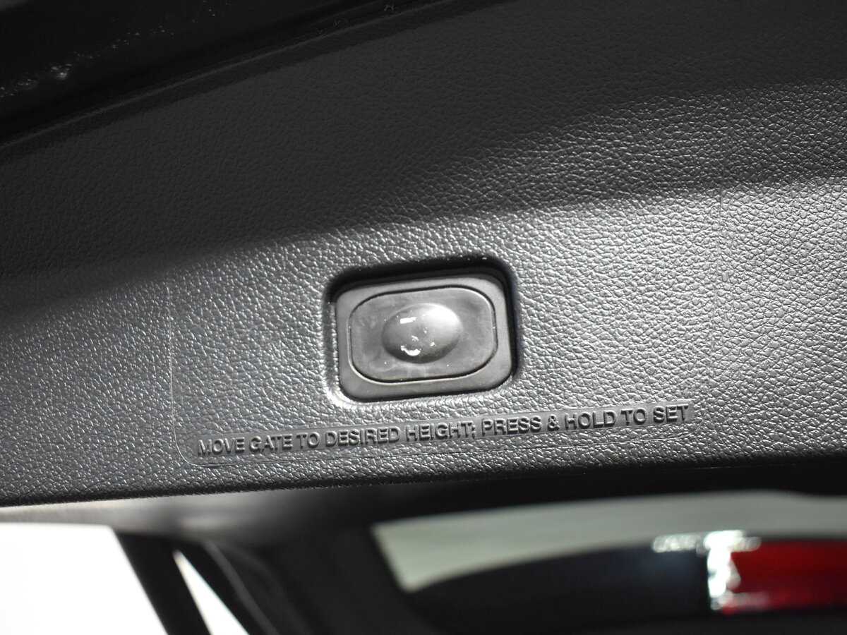 Ford Explorer б/у, 2018, Автоматическая. Фото: #8