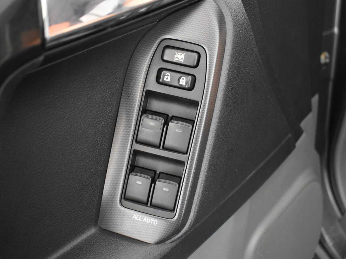 Toyota Land Cruiser Prado б/у, 2012, Автоматическая. Фото: #7