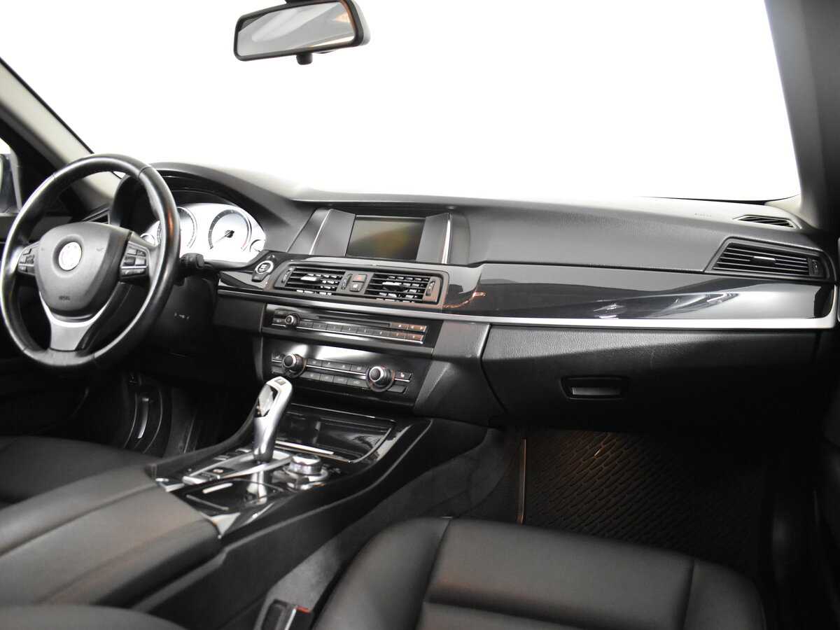 BMW 5 серии б/у, 2016, Автоматическая. Фото: #12