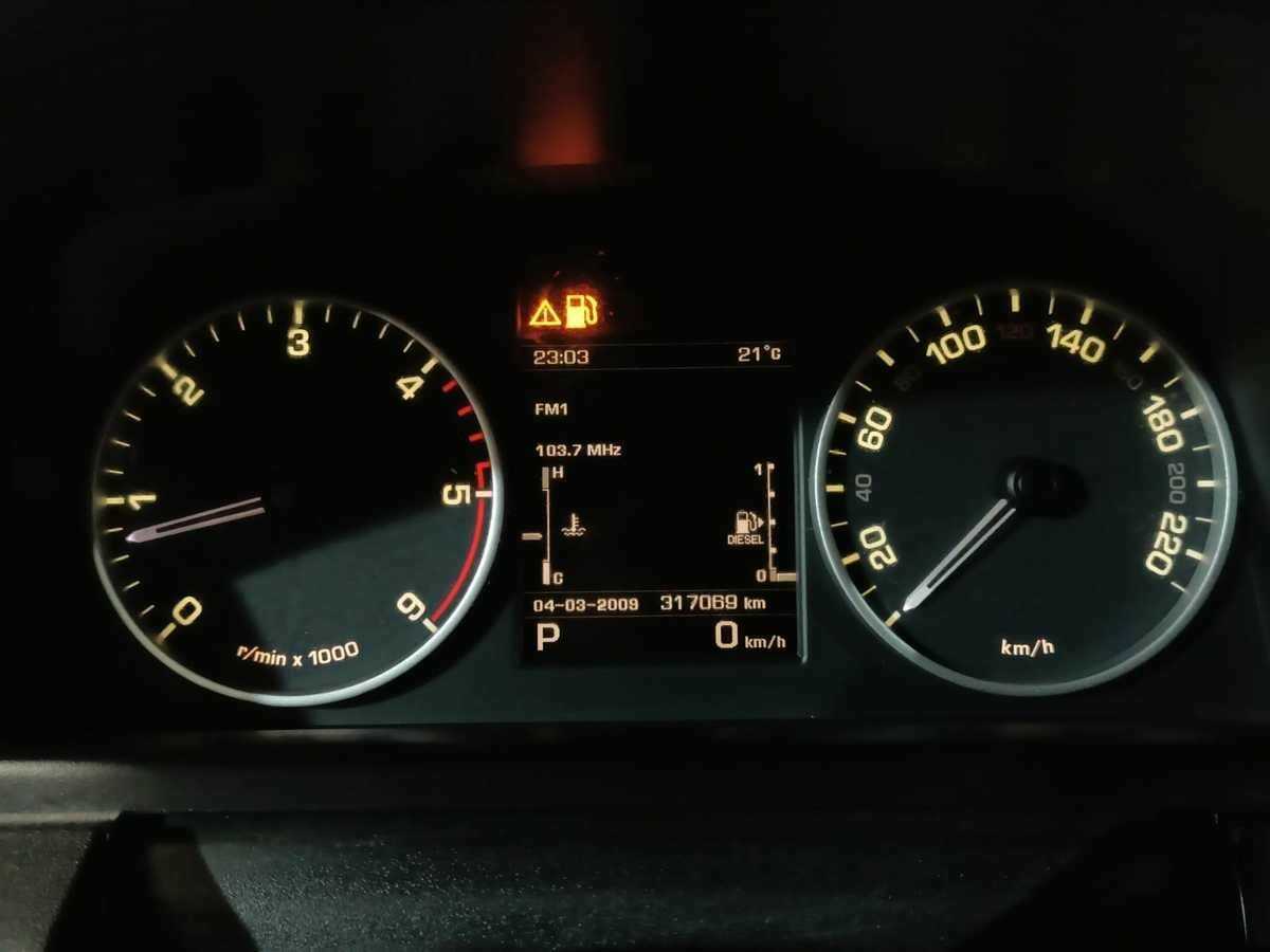 Land Rover Discovery б/у, 2013, Автоматическая. Фото: #12