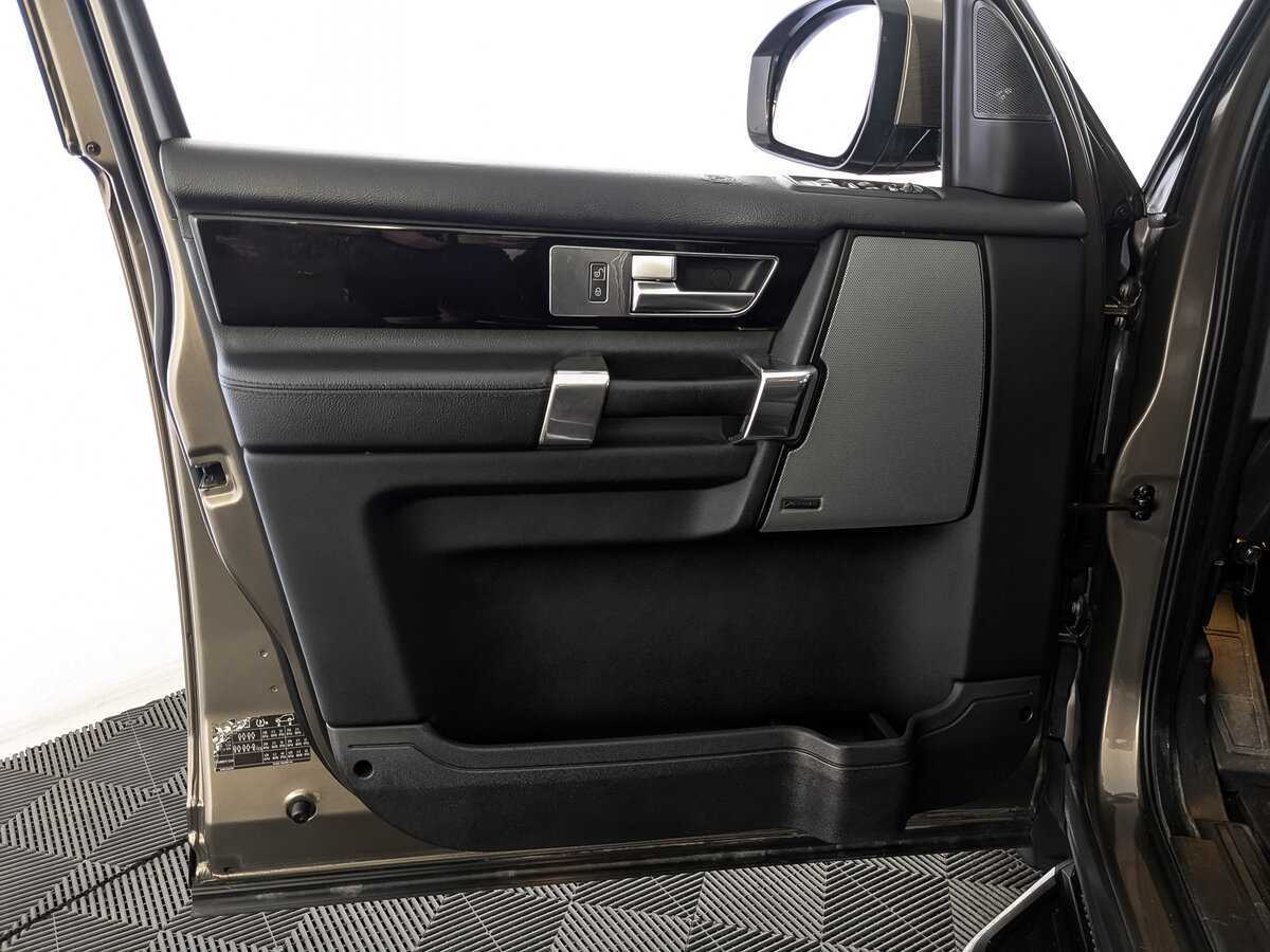Land Rover Discovery б/у, 2014, Автоматическая. Фото: #14