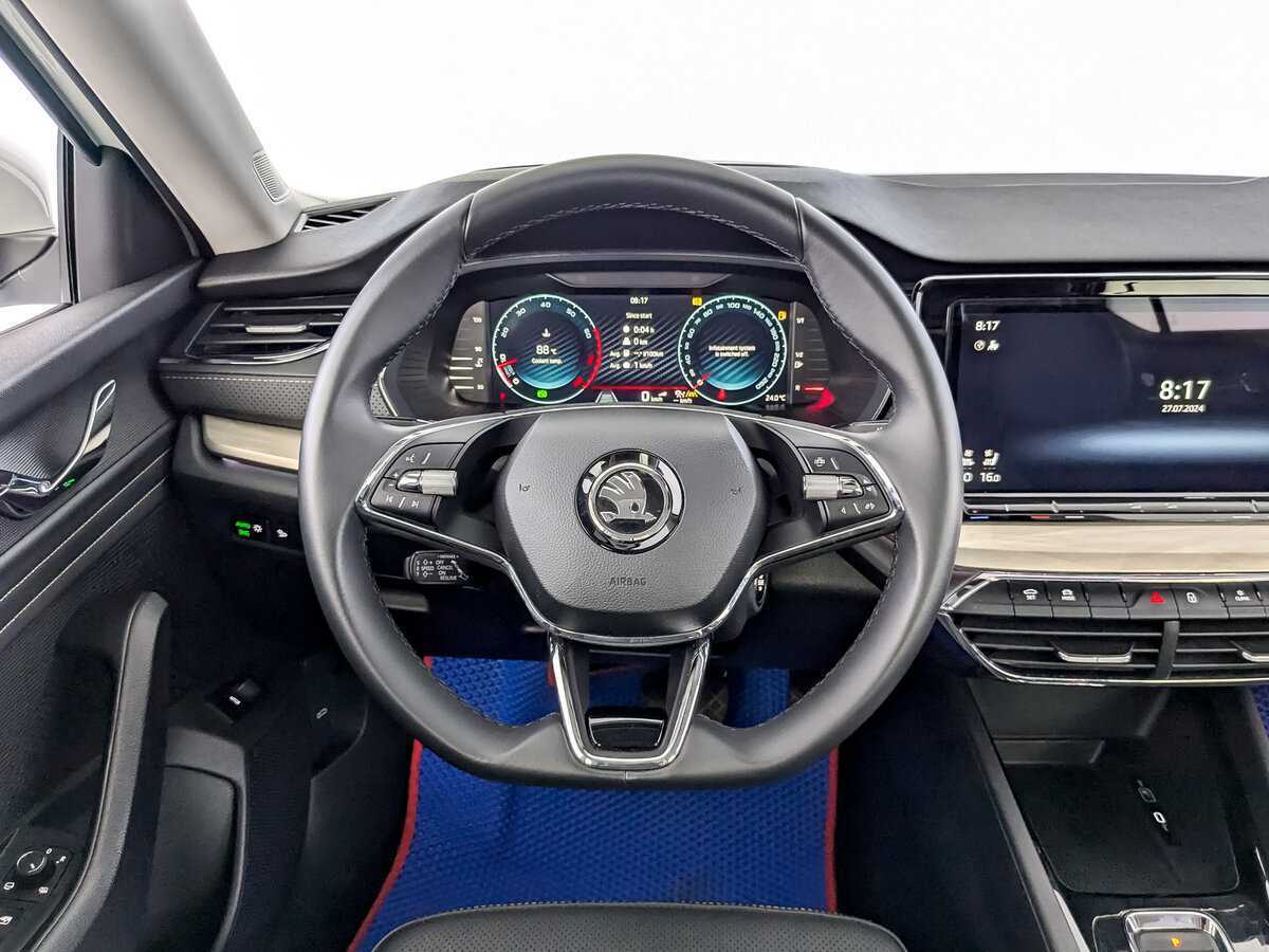 Skoda Octavia б/у, 2023, Роботизированная. Фото: #17