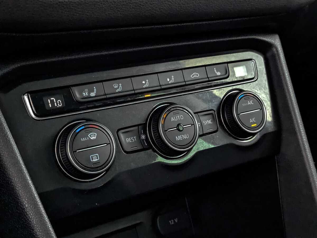 Volkswagen Tiguan б/у, 2018, Роботизированная. Фото: #16