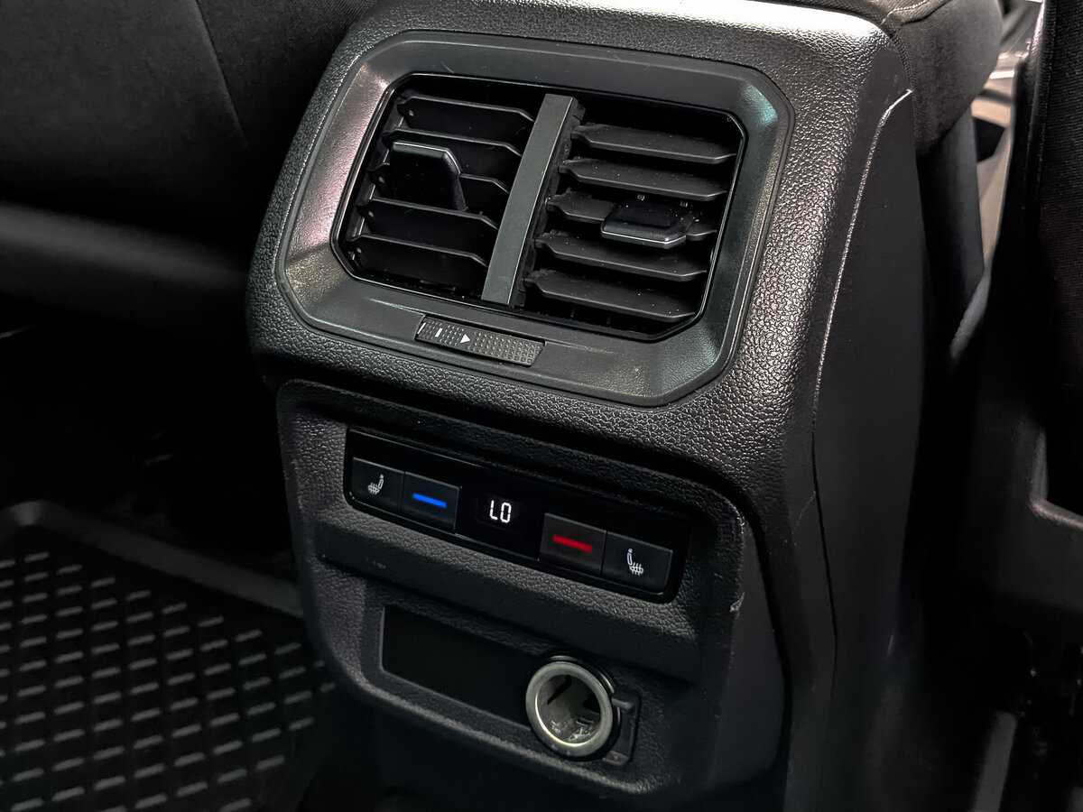 Volkswagen Tiguan б/у, 2018, Роботизированная. Фото: #22