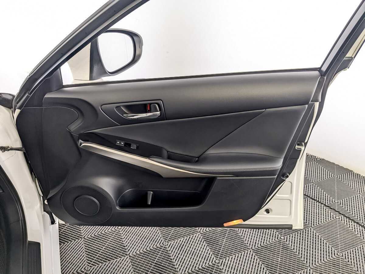Lexus IS б/у, 2014, Автоматическая. Фото: #19