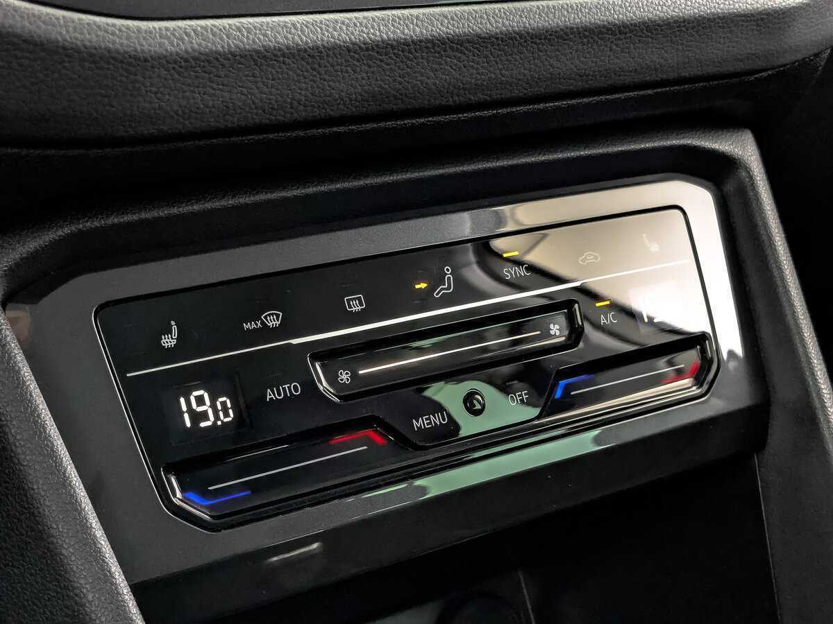 Volkswagen Tiguan б/у, 2021, Роботизированная. Фото: #16