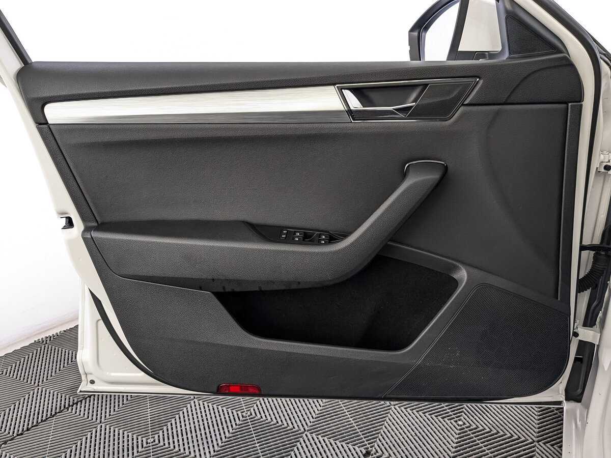 Skoda Superb б/у, 2021, Роботизированная. Фото: #14