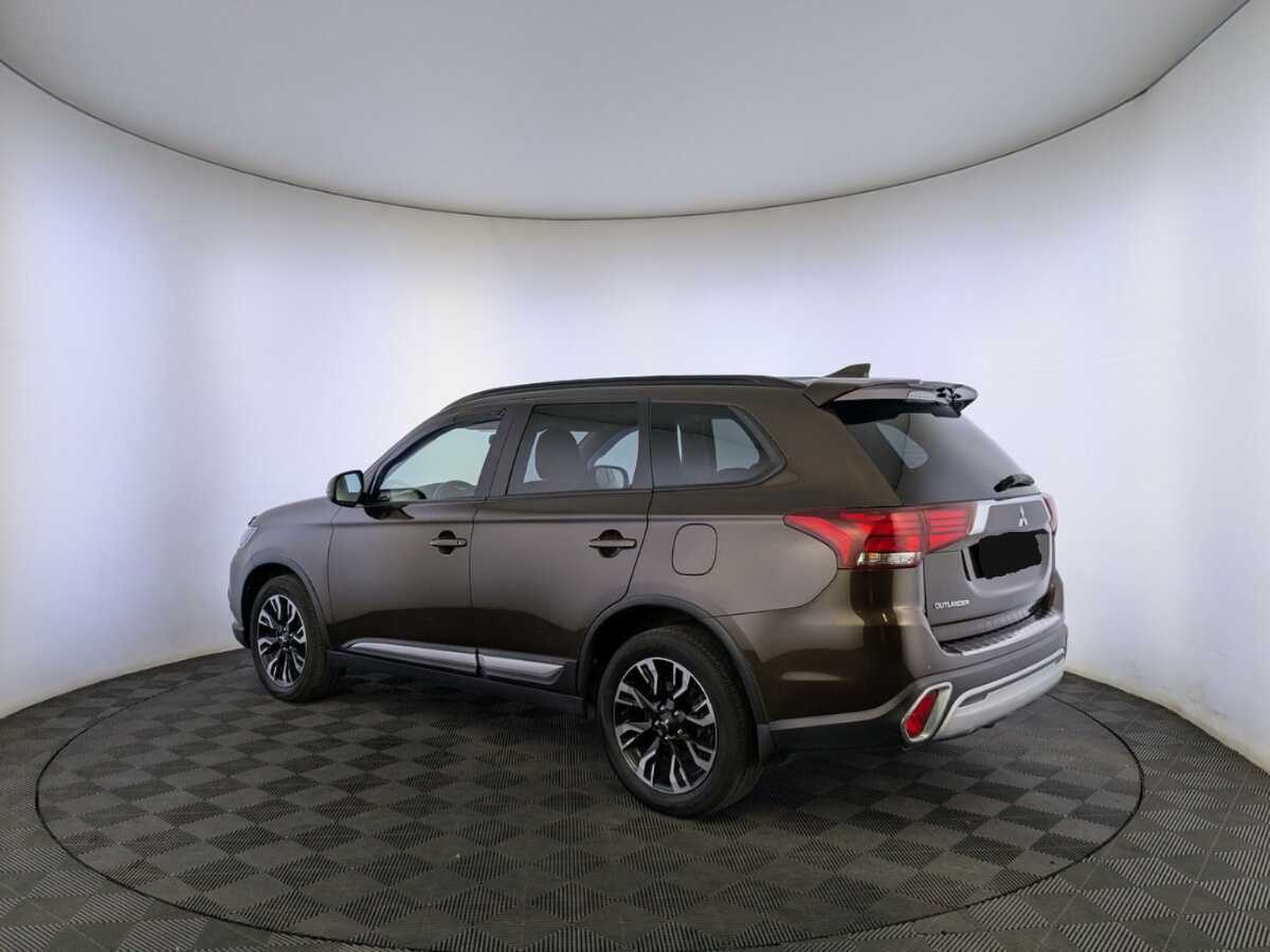 Mitsubishi Outlander б/у, 2022, Вариатор. Фото: #6