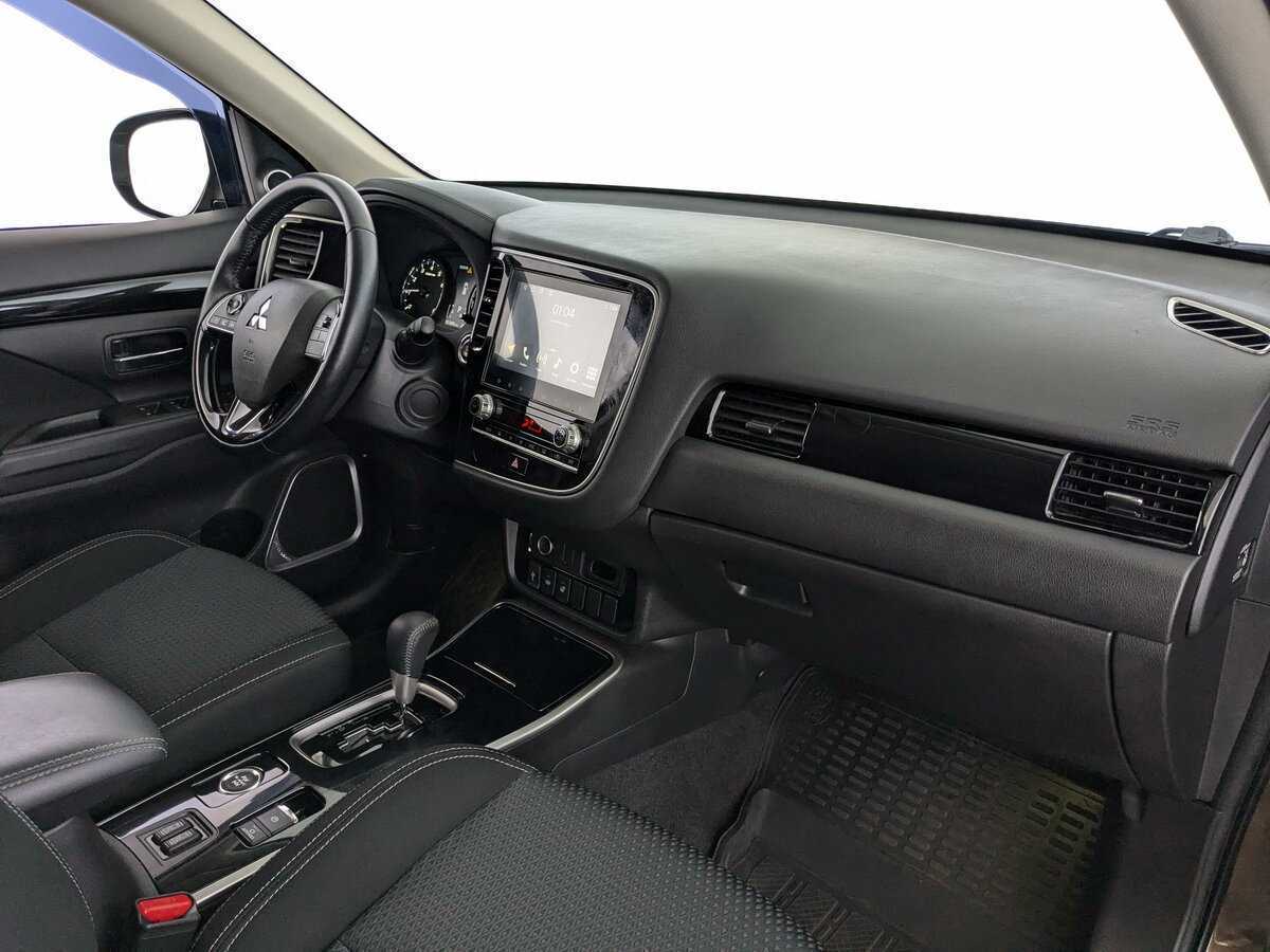 Mitsubishi Outlander б/у, 2022, Вариатор. Фото: #13
