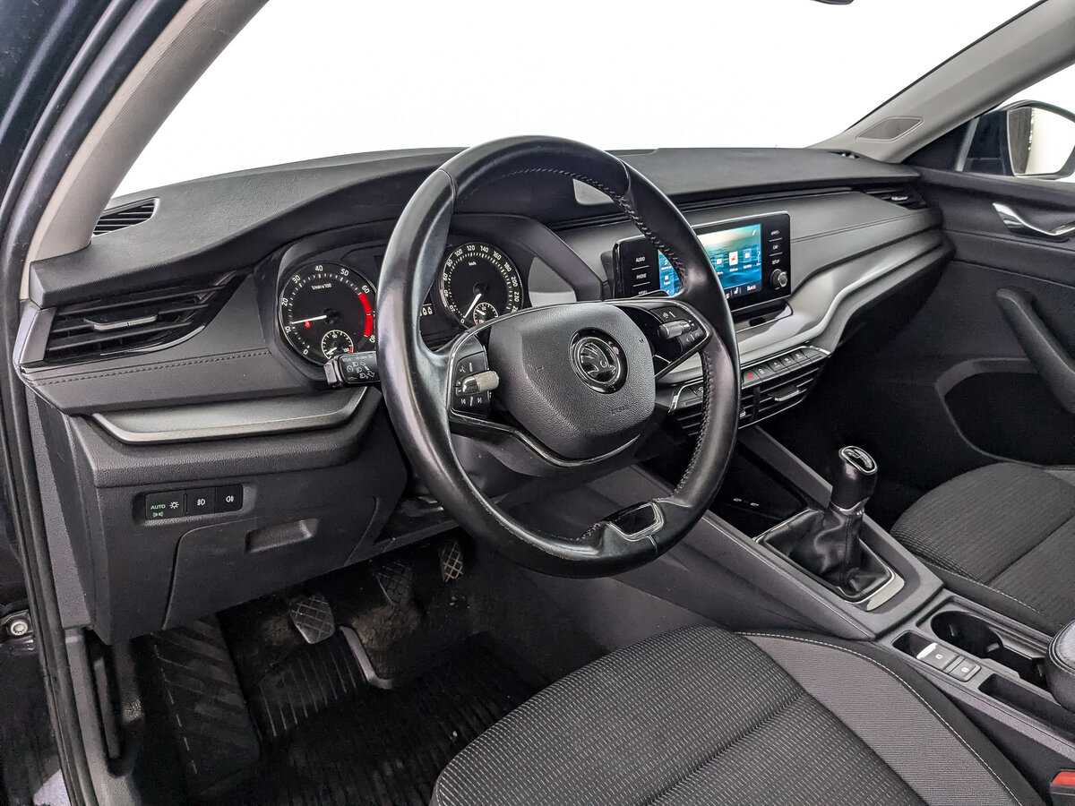 Шкода Октавия б/у, 2021, Механическая. Фото: #10