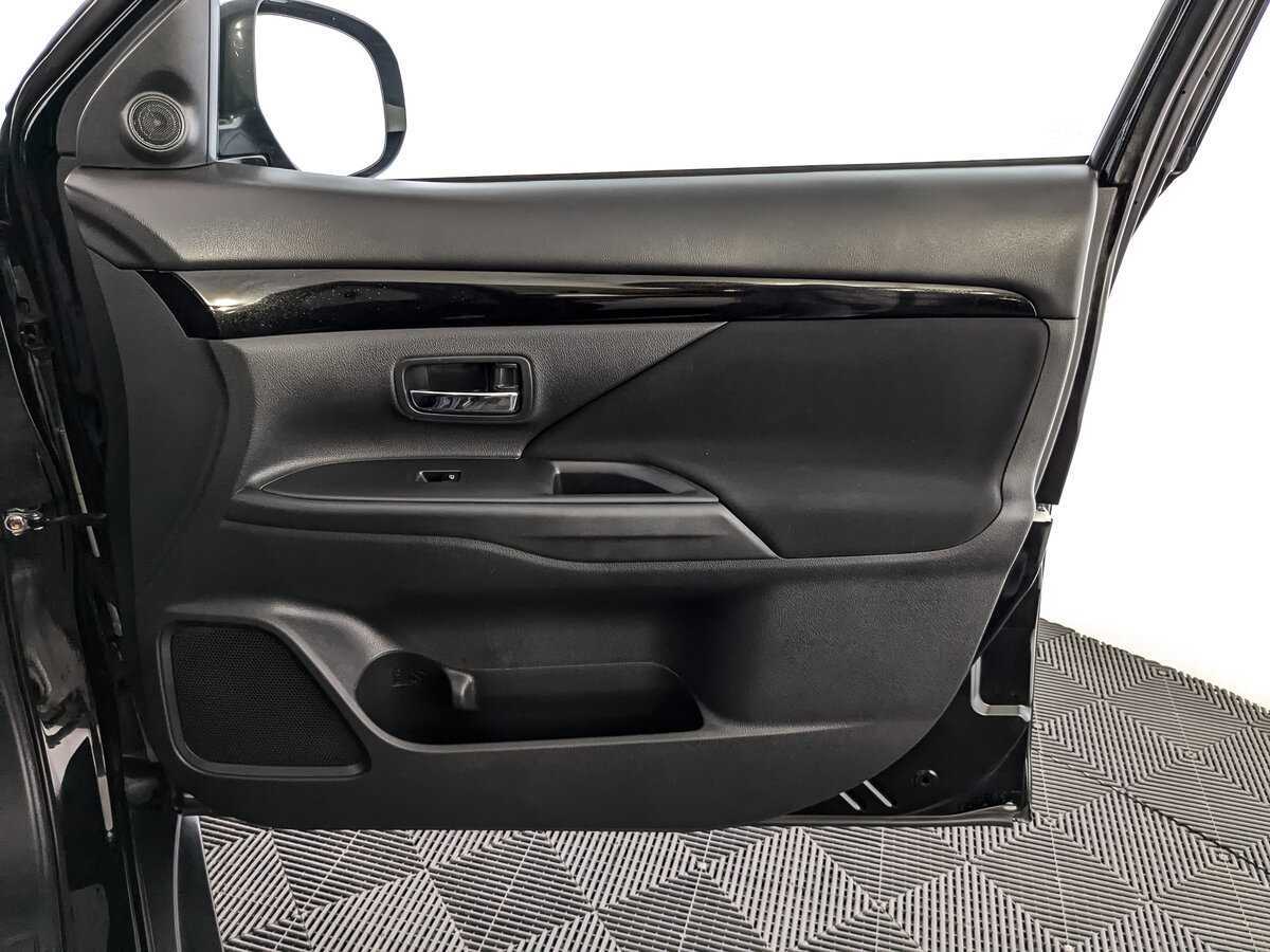 Митсубиши Оутлэндер б/у, 2019, Вариатор. Фото: #20