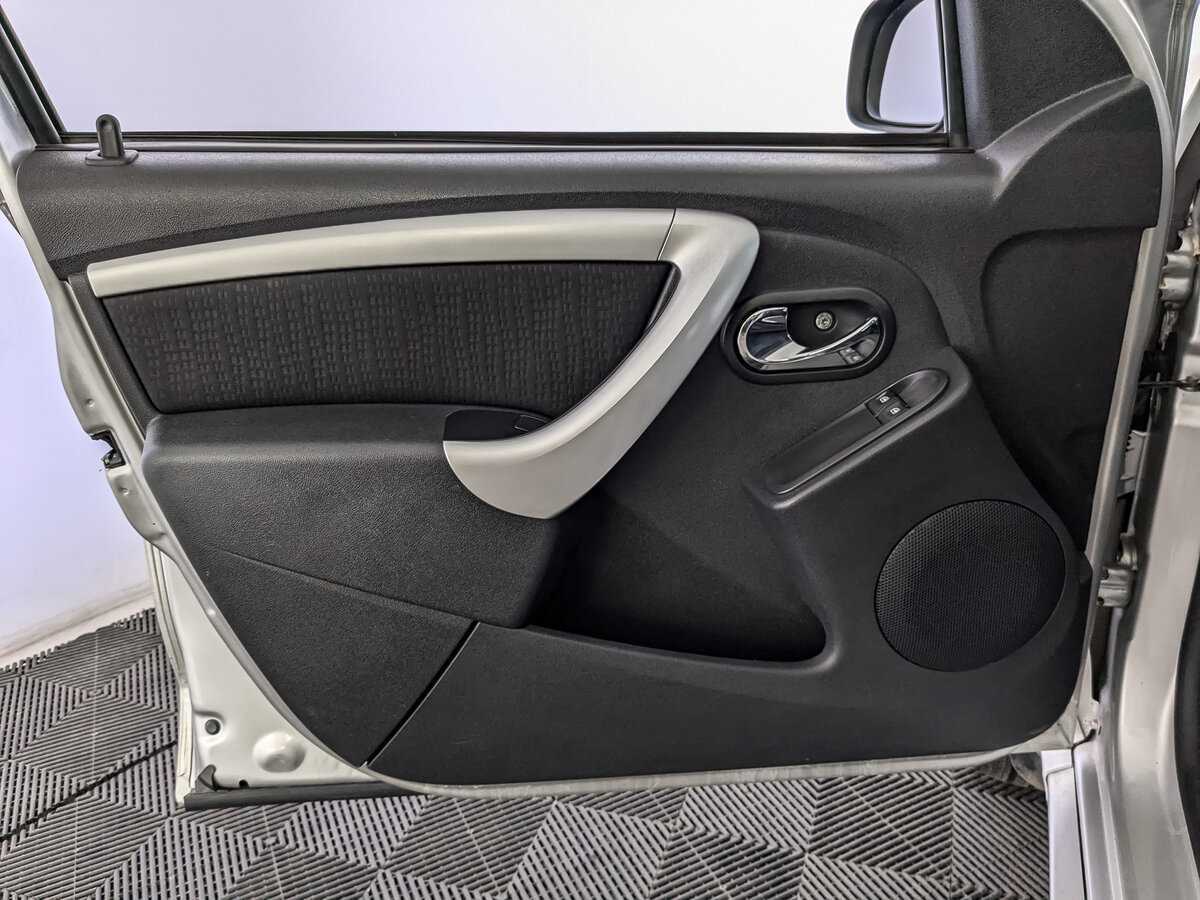 Ниссан Террано б/у, 2018, Механическая. Фото: #14