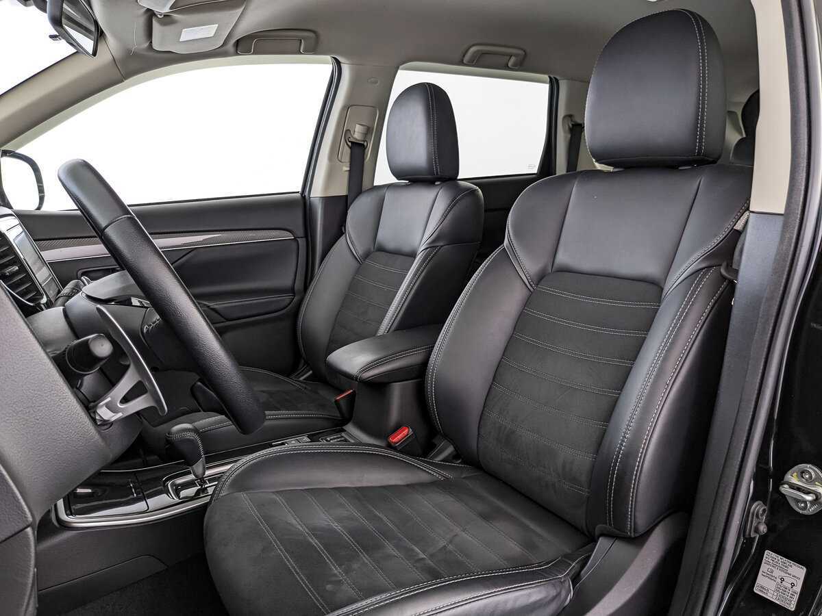 Mitsubishi Outlander б/у, 2022, Вариатор. Фото: #15