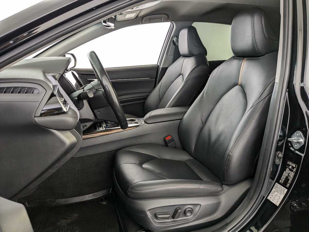 Toyota Camry б/у, 2020, Автоматическая. Фото: #13