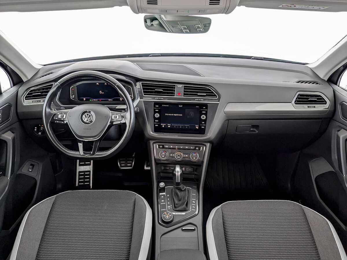 Volkswagen Tiguan б/у, 2020, Роботизированная. Фото: #11