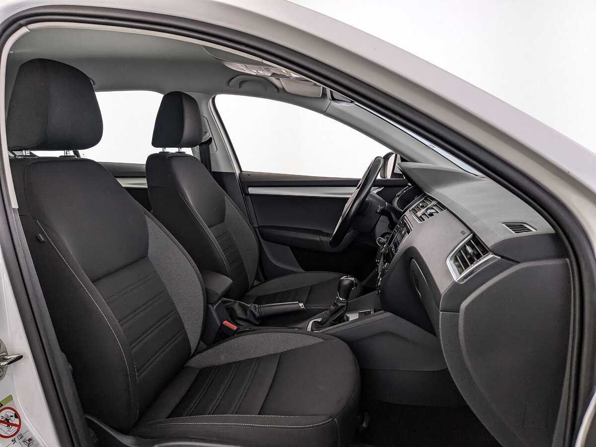 Шкода Октавия б/у, 2020, Роботизированная. Фото: #18