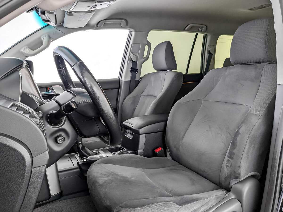 Toyota Land Cruiser Prado б/у, 2012, Автоматическая. Фото: #15