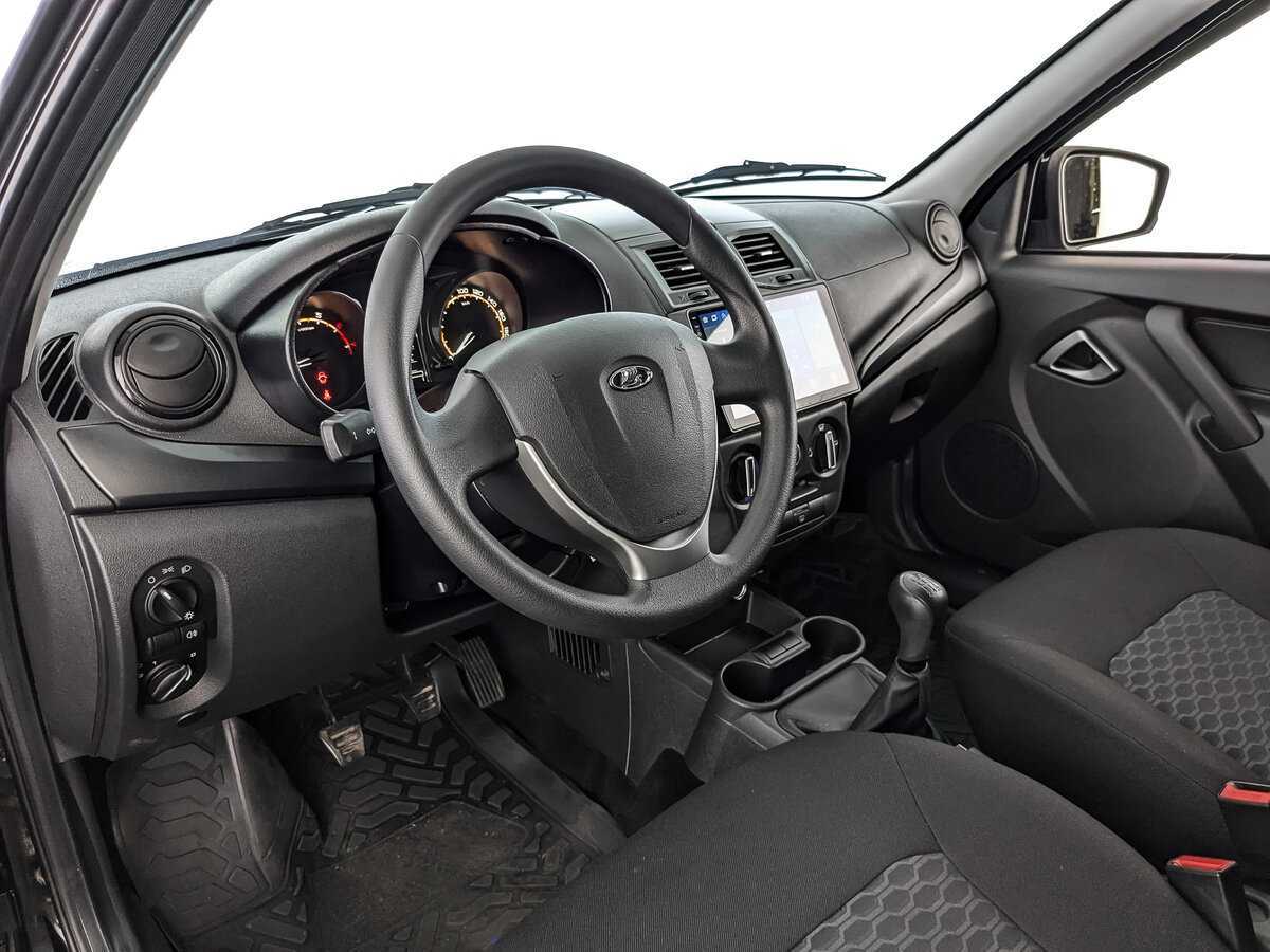 Лада (ВАЗ) Гранта б/у, 2023, Механическая. Фото: #10