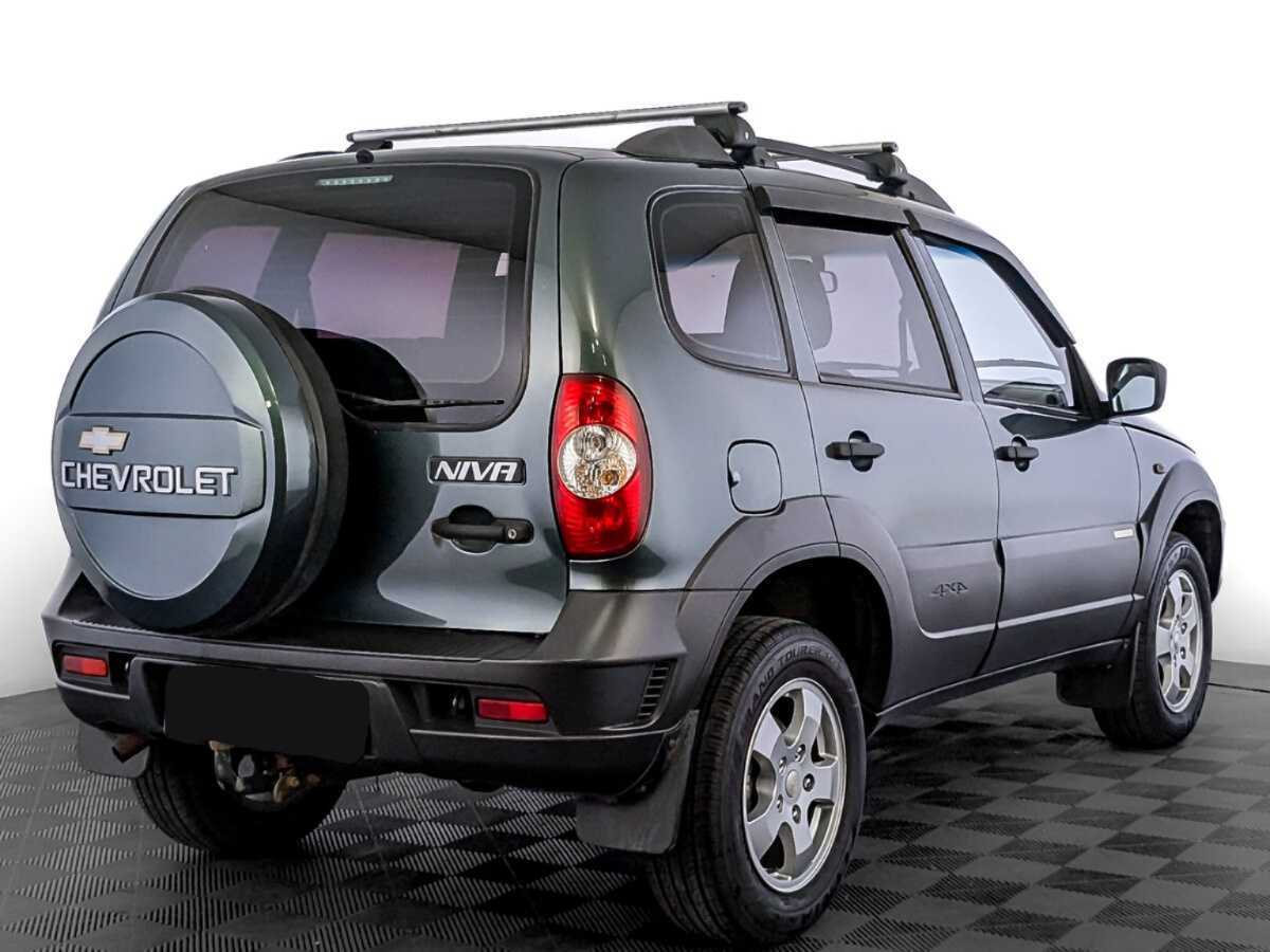 Chevrolet Niva б/у, 2017, Механическая. Фото: #4