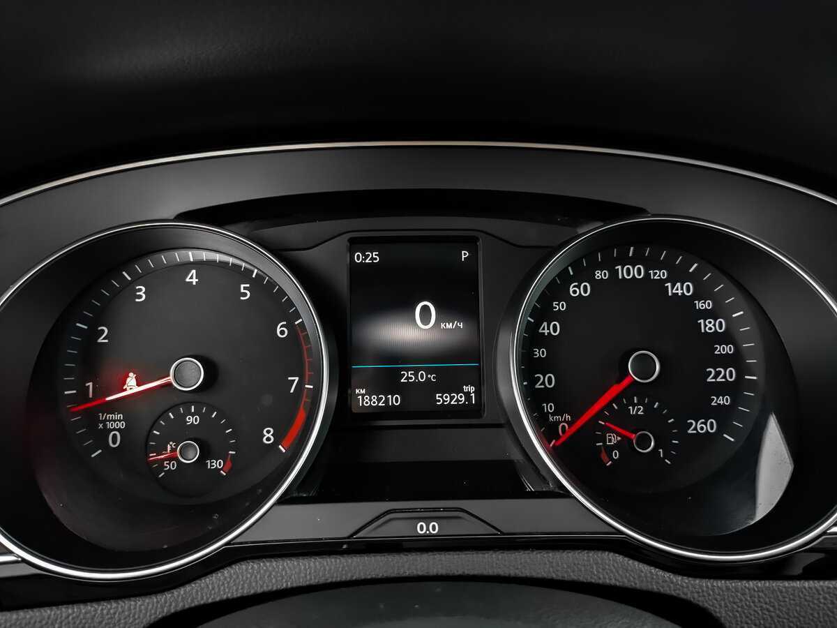 Фольксваген Пассат б/у, 2018, Роботизированная. Фото: #10