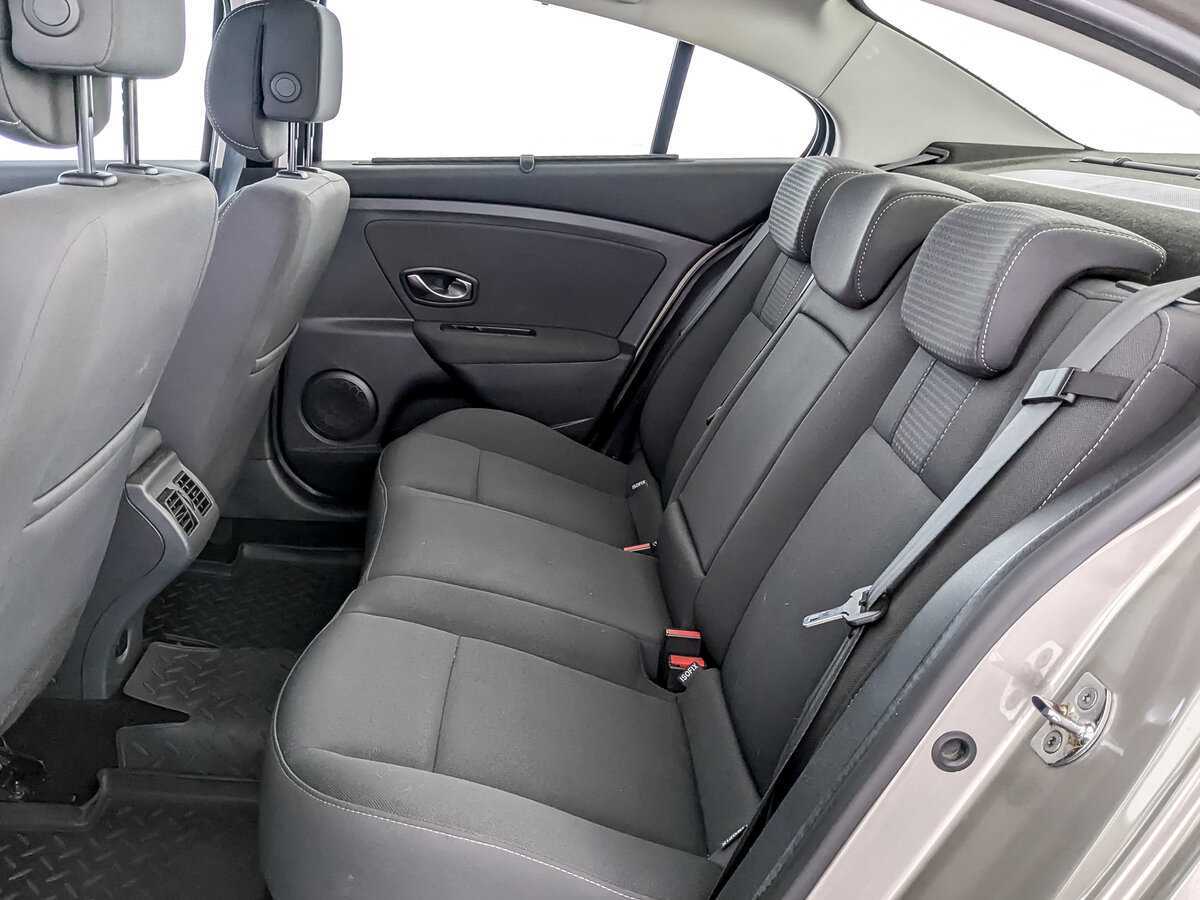 Renault Fluence б/у, 2012, Автоматическая. Фото: #9