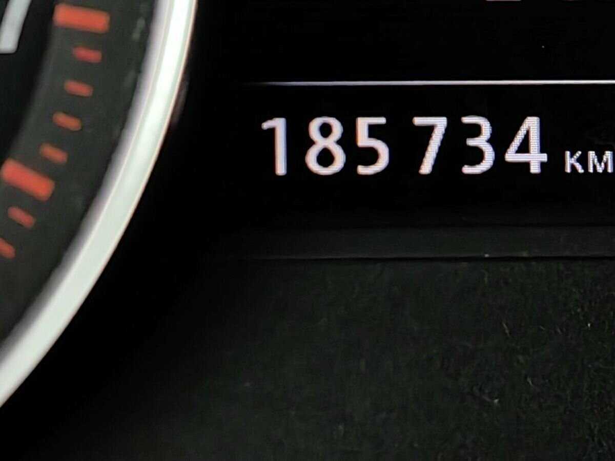 Volkswagen Touareg б/у, 2012, Автоматическая. Фото: #14