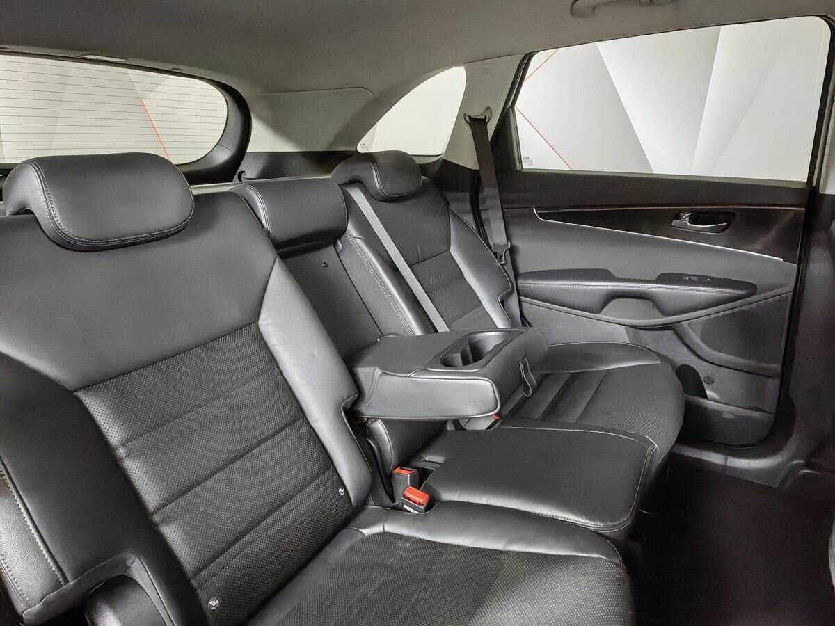 Kia Sorento б/у, 2017, Автоматическая. Фото: #12