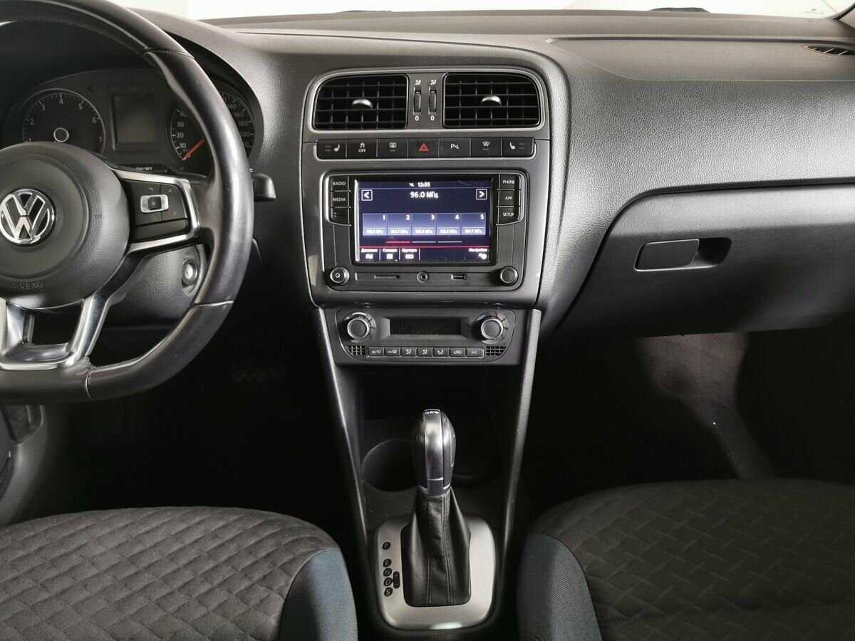 Volkswagen Polo б/у, 2020, Роботизированная. Фото: #10