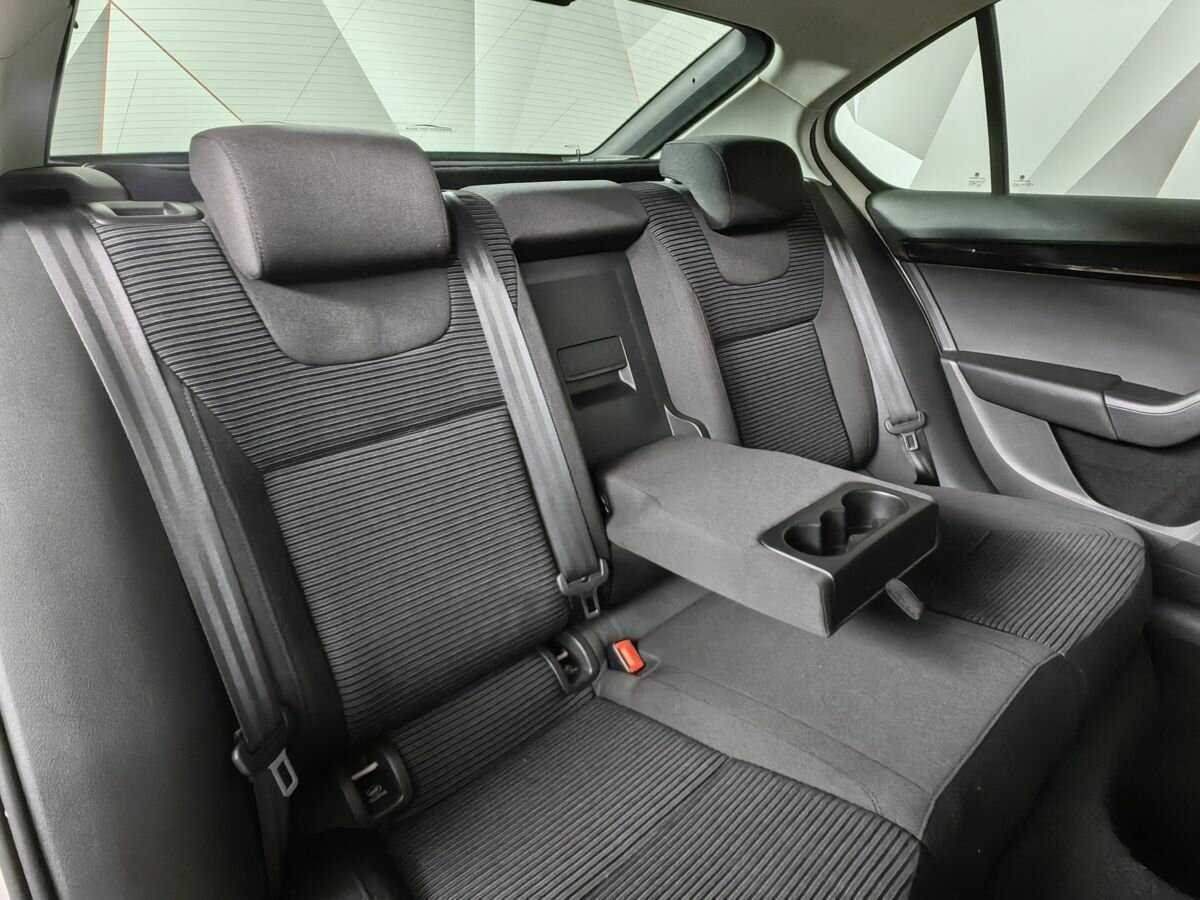 Skoda Octavia б/у, 2015, Роботизированная. Фото: #12