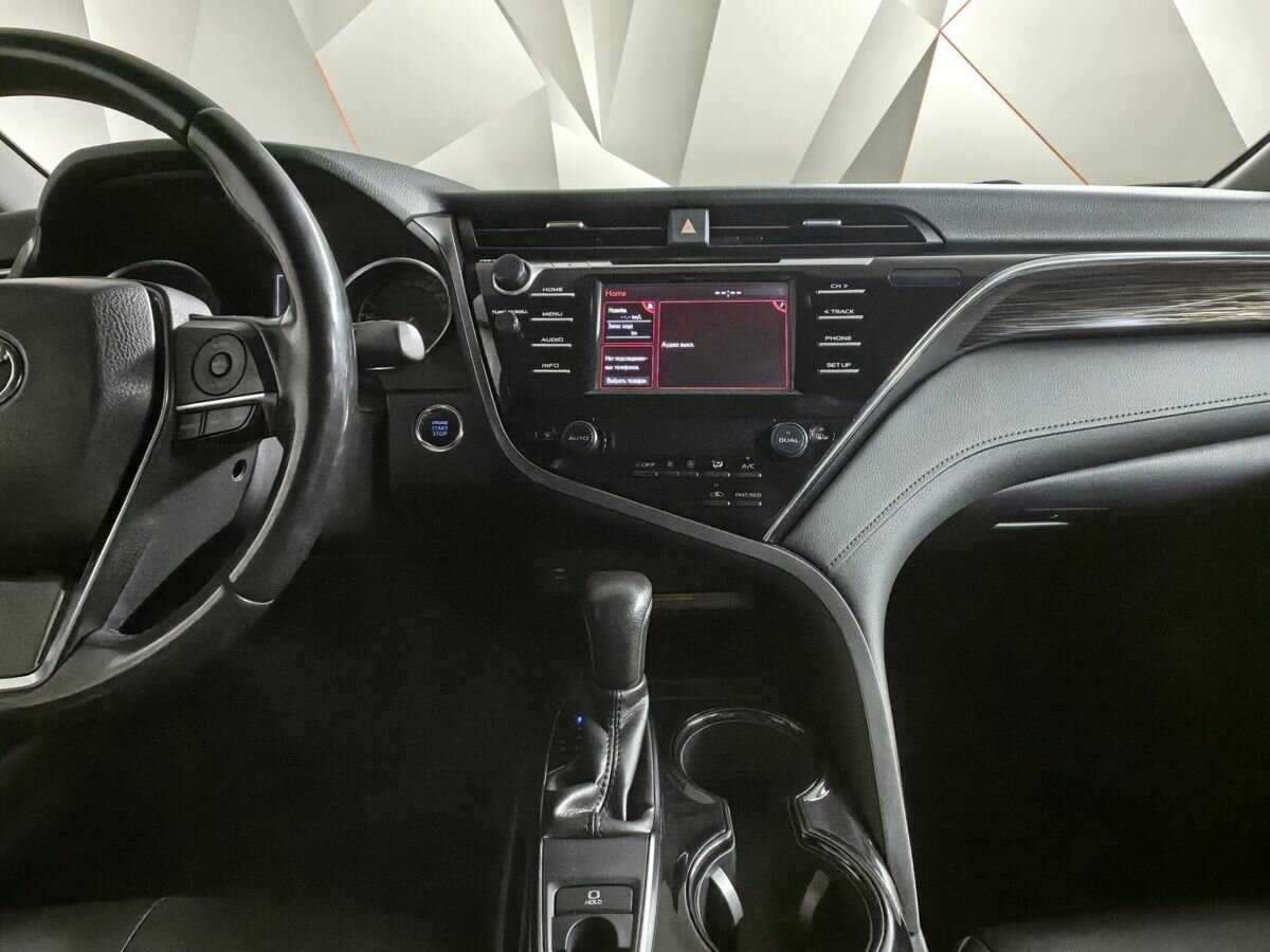 Toyota Camry б/у, 2019, Автоматическая. Фото: #10