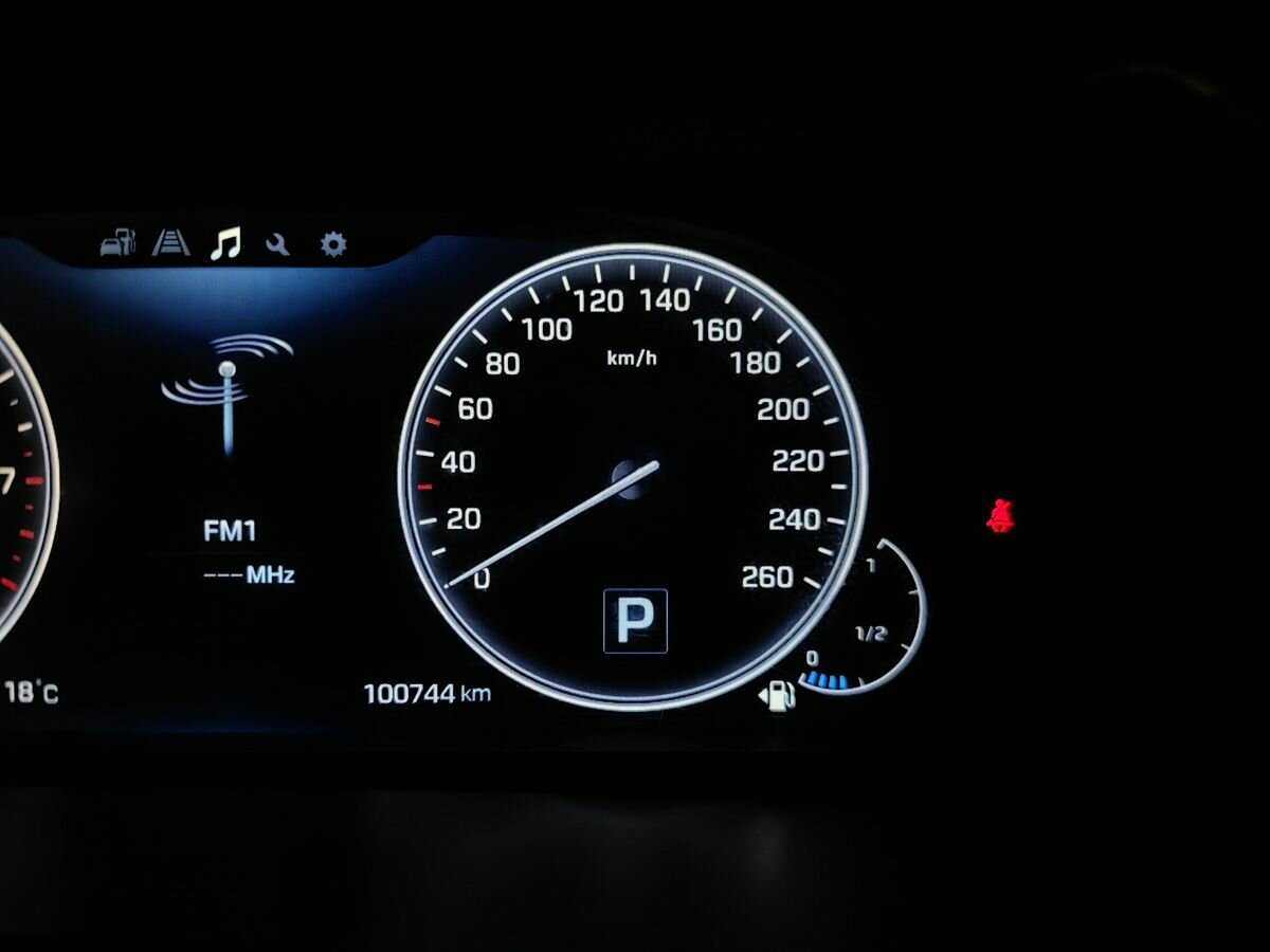 Hyundai Equus б/у, 2013, Автоматическая. Фото: #15