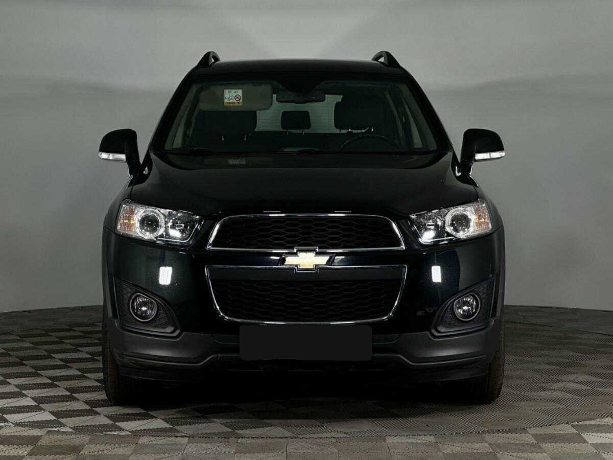 Chevrolet Captiva б/у, 2014, Автоматическая. Фото: #2