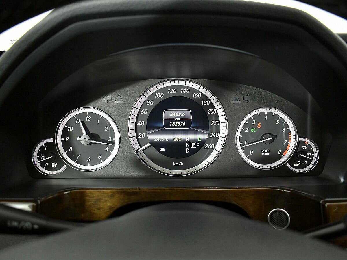 Mercedes-Benz E-Класс б/у, 2012, Автоматическая. Фото: #11