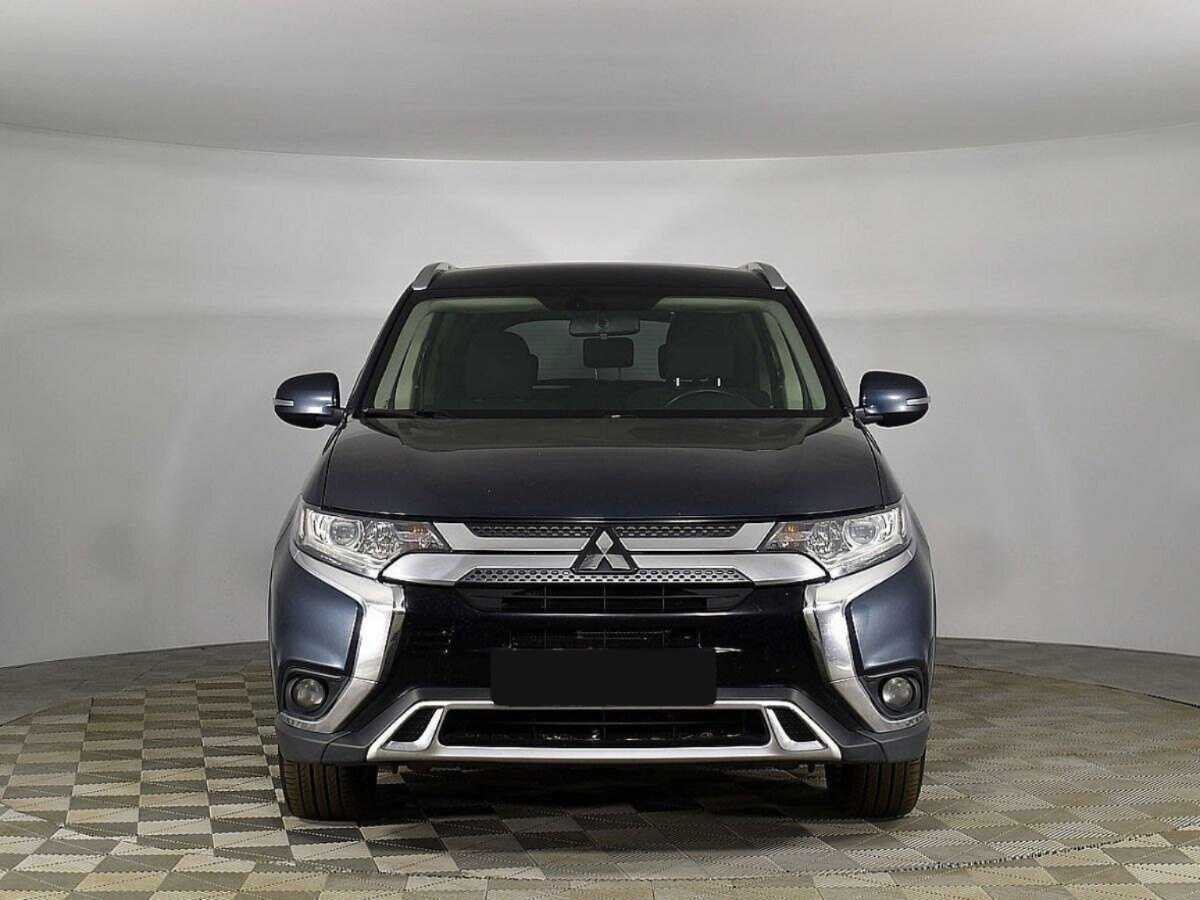 Mitsubishi Outlander б/у, 2018, Вариатор. Фото: #2
