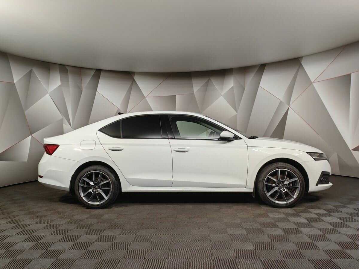 Skoda Octavia б/у, 2021, Автоматическая. Фото: #5