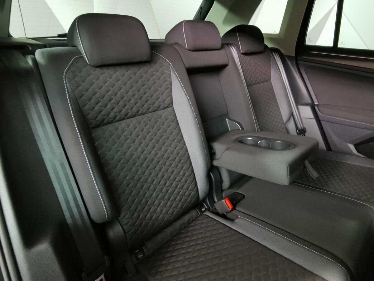 Volkswagen Tiguan б/у, 2018, Роботизированная. Фото: #12