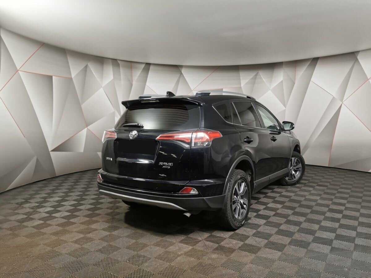 Toyota RAV4 б/у, 2018, Автоматическая. Фото: #1